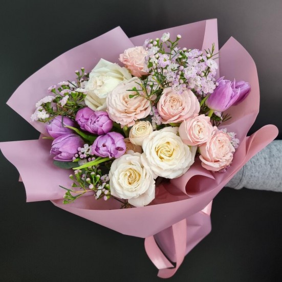 Букет из роз и тюльпанов - фото 4